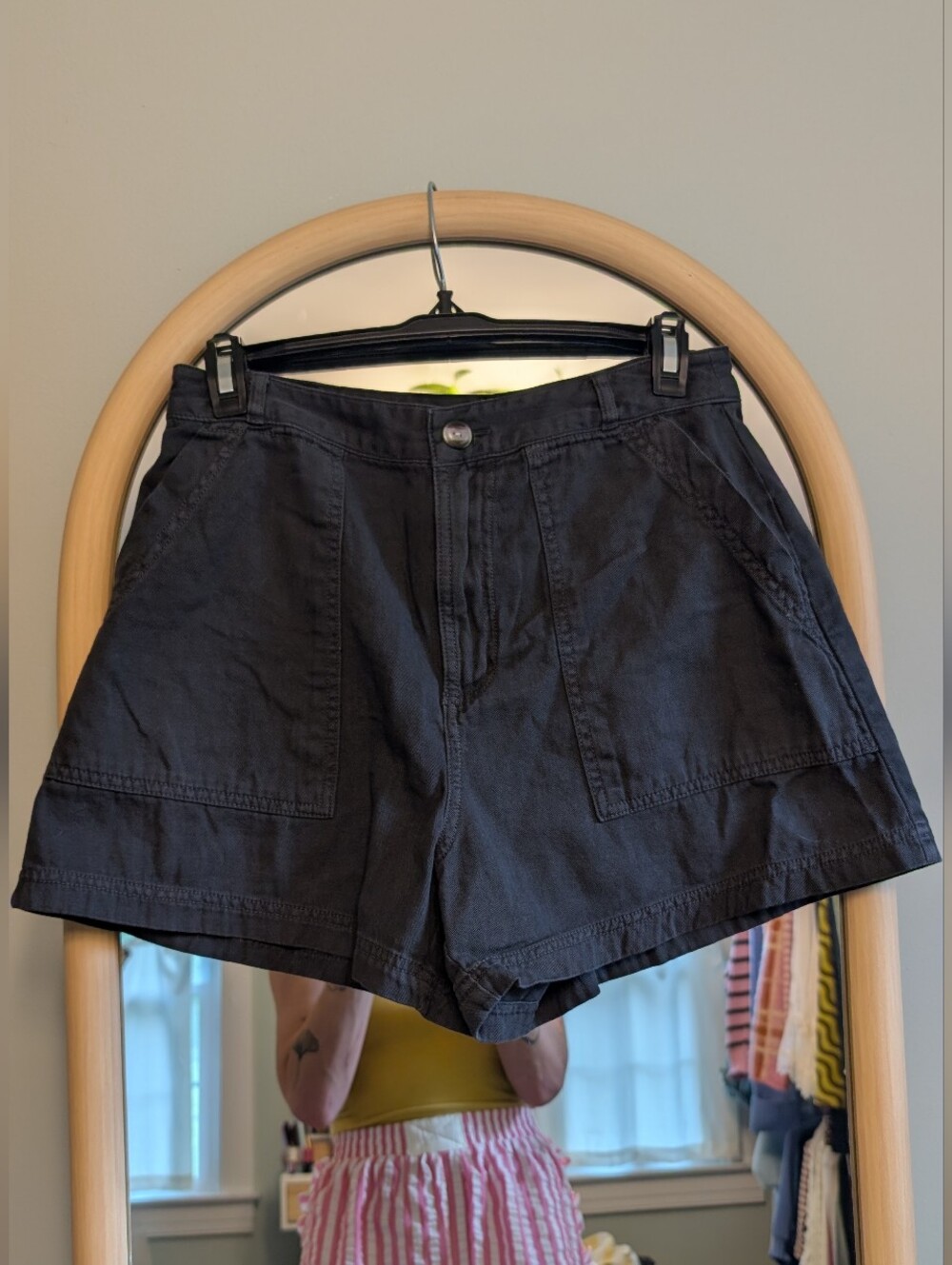 Universal Thread Black High-Waist Utility Shorts